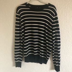 Men’s striped long sleeve sweater